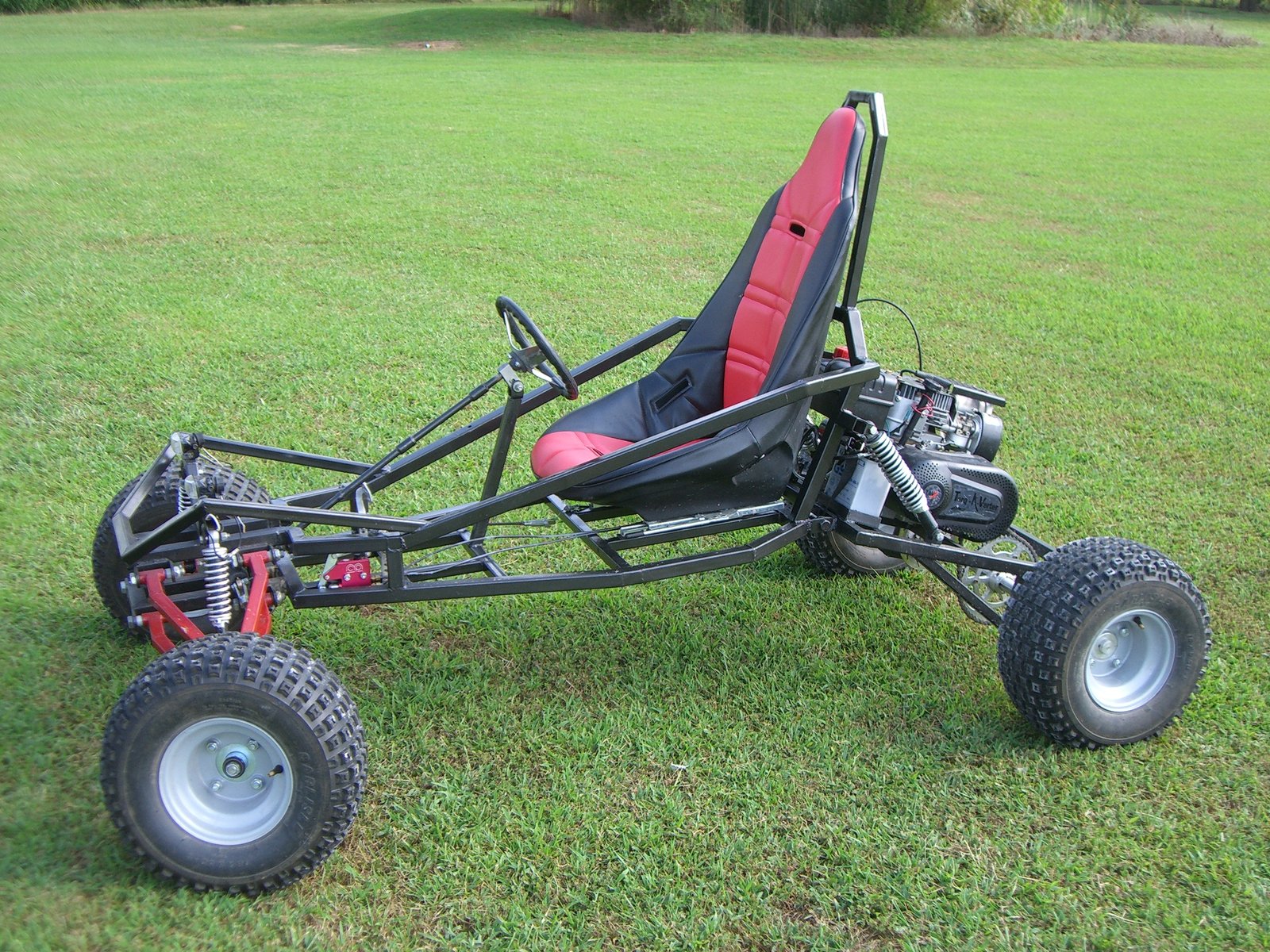 Arachnid, rear three-quarter view